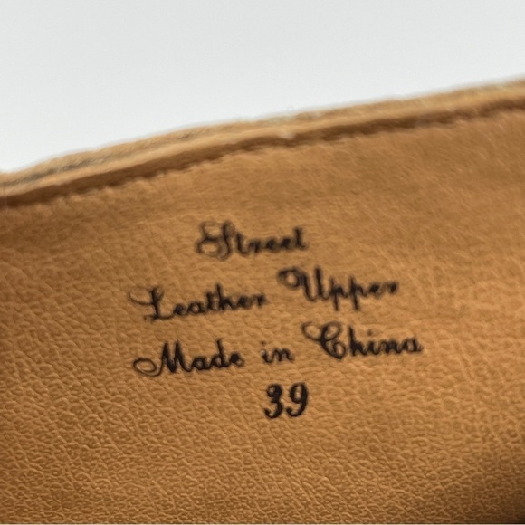 Black leather leopard cuff ankle booties EU size 39 Brand 5l48 from Saks 5th Ave - Picture 12 of 13